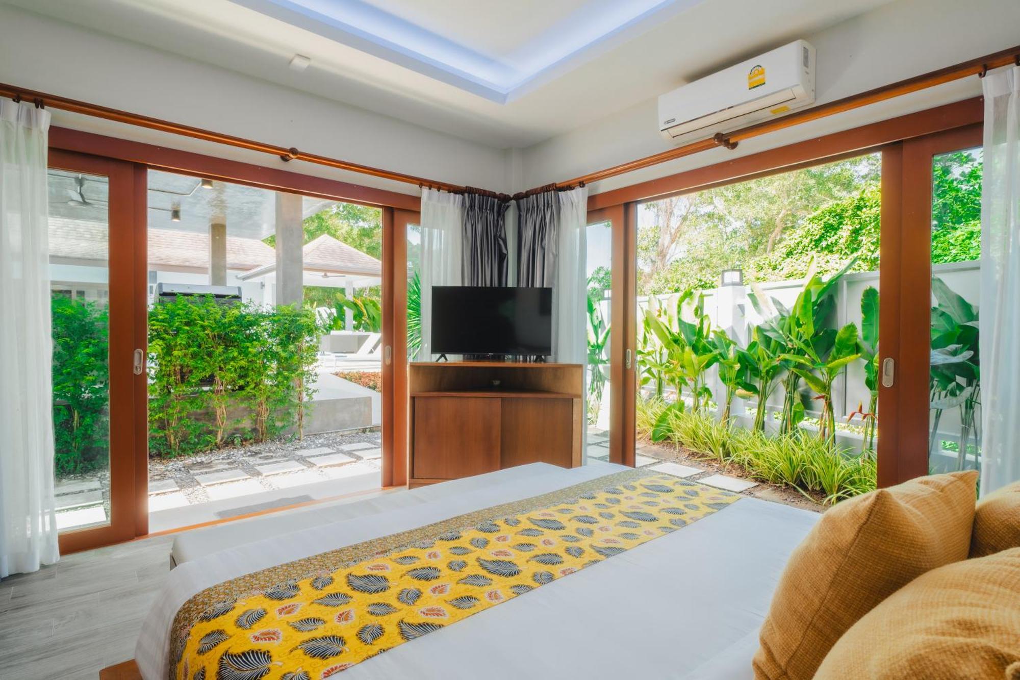 Bangtao Boutique Villa Bang Tao Beach  Exterior photo
