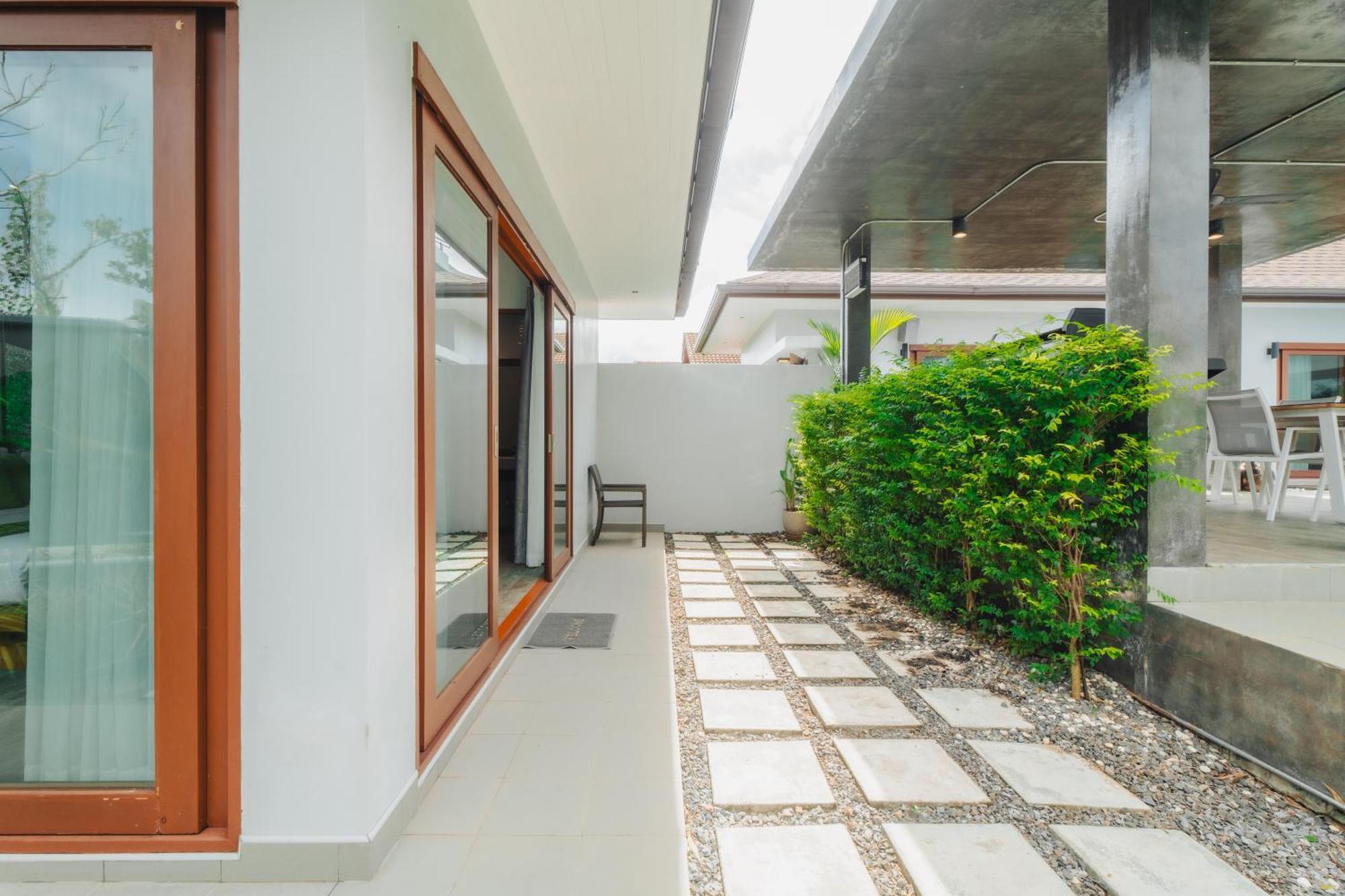 Bangtao Boutique Villa Bang Tao Beach  Exterior photo